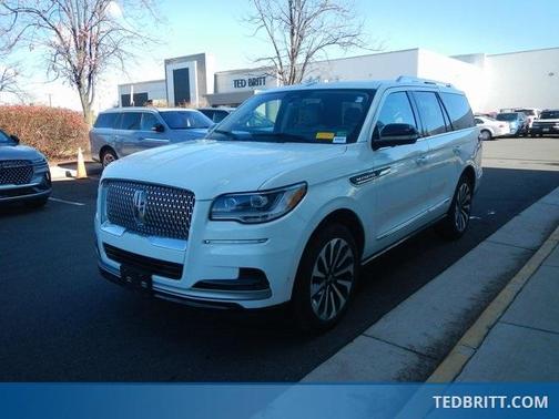 2023 Lincoln Navigator Reserve