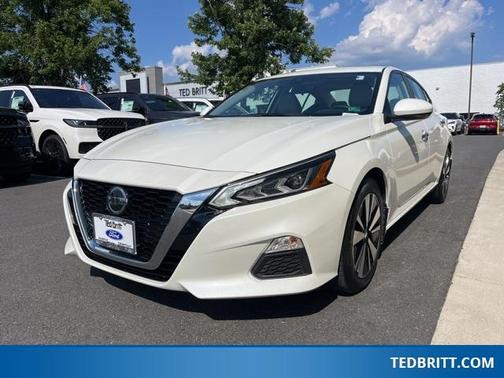 2021 Nissan Altima 2.5 SV
