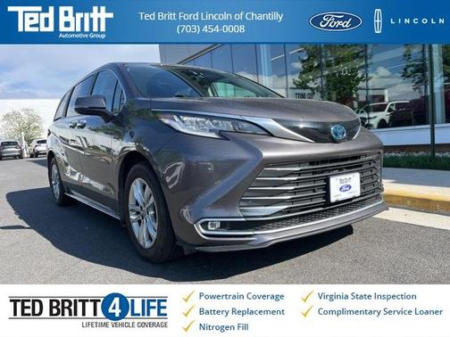 2023 Toyota Sienna Limited
