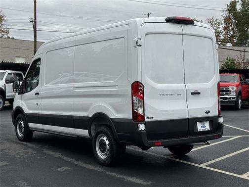 2025 Ford Transit-250 148 WB Medium Roof Cargo