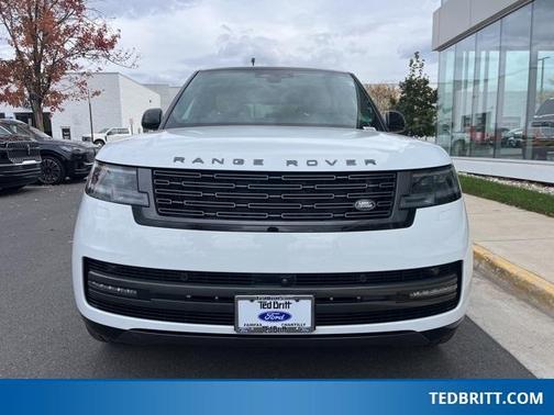 2024 Land Rover Range Rover P400 SE