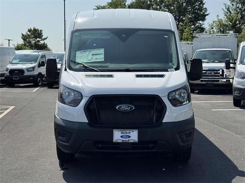 2025 Ford Transit-250 148 WB Medium Roof Cargo