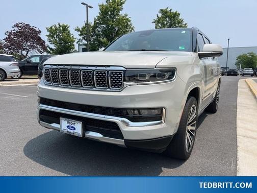 2022 Jeep Grand Wagoneer Series III