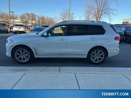2022 BMW X7 xDrive40i