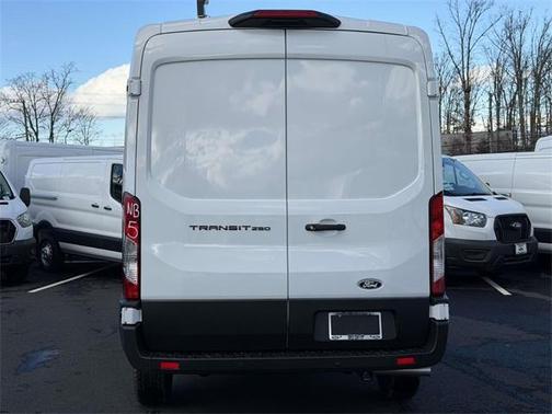 2026 Ford Transit-250 148 WB Medium Roof Cargo