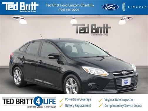 Photo 1 of 28 of 2014 Ford Focus SE