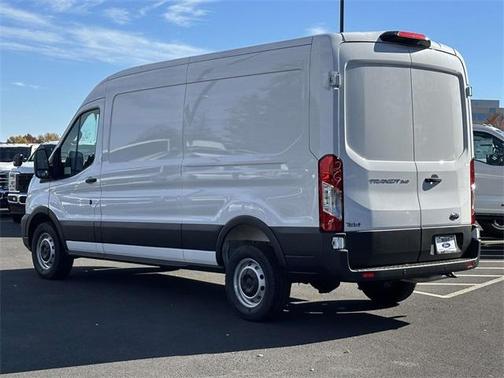 2025 Ford Transit-250 148 WB Medium Roof Cargo