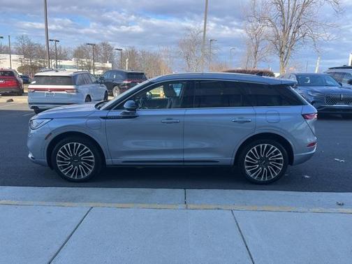 2022 Lincoln Corsair Grand Touring