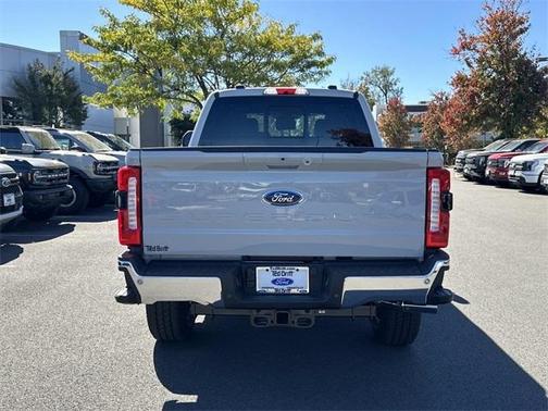 2026 Ford F-350 Lariat Super Duty