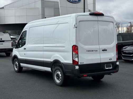 Oxford White 2026 Ford Transit-250 148 WB Medium Roof Cargo