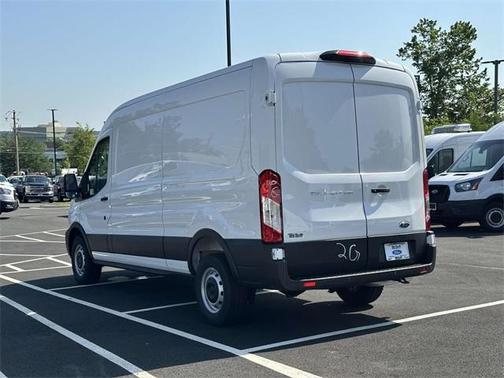 2025 Ford Transit-250 148 WB Medium Roof Cargo