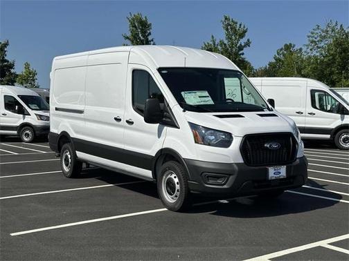 2025 Ford Transit-250 148 WB Medium Roof Cargo