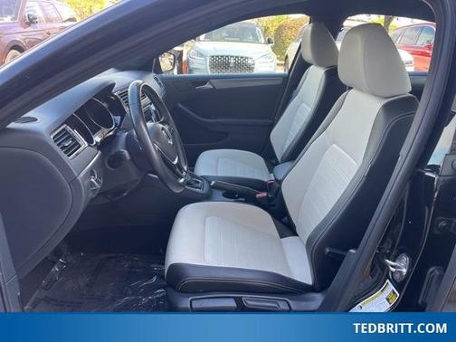 2016 Volkswagen Jetta 1.8T Sport