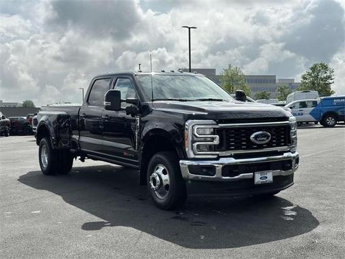 2025 Ford F-350 Lariat Super Duty