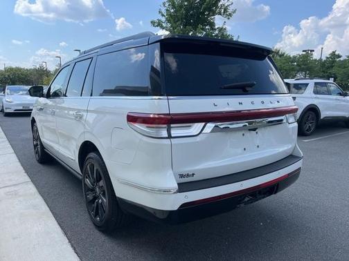 2022 Lincoln Navigator Black Label