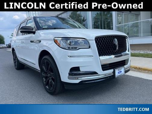 2022 Lincoln Navigator Black Label