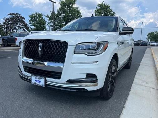 2022 Lincoln Navigator Black Label