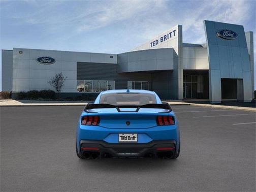 2025 Ford Mustang Dark Horse
