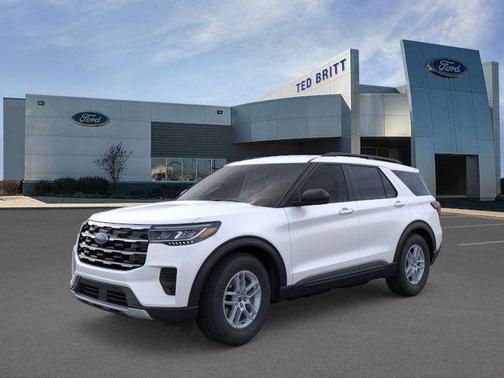 Star White 2026 Ford Explorer Active