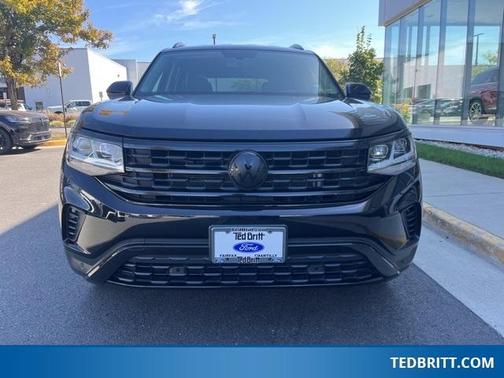 2023 Volkswagen Atlas 3.6L SE w/Technology
