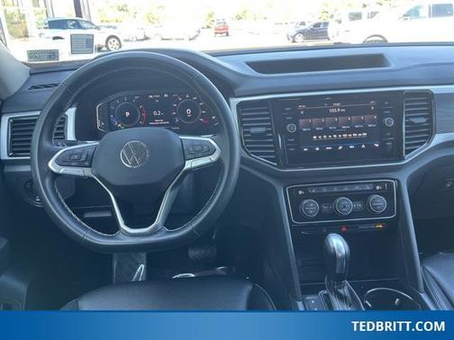 2023 Volkswagen Atlas 3.6L SE w/Technology
