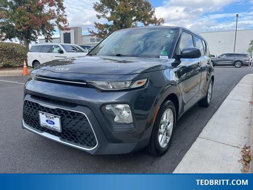 2022 Kia Soul LX