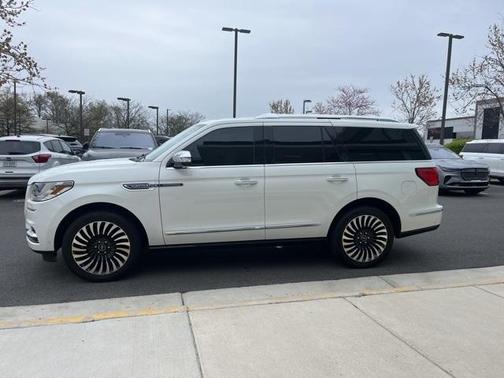 2021 Lincoln Navigator Black Label