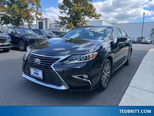 2016 Lexus ES 300h Base