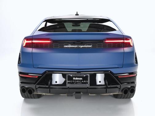 2025 Lamborghini Urus SE
