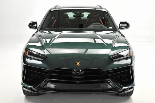 2023 Lamborghini Urus S