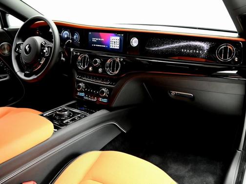 2024 Rolls-Royce Spectre