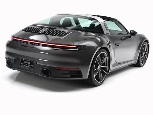 2024 Porsche 911 Targa 4S
