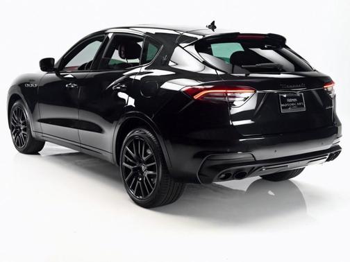 2022 Maserati Levante Modena