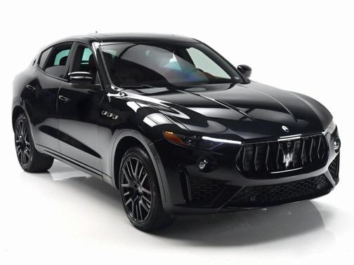 2022 Maserati Levante Modena