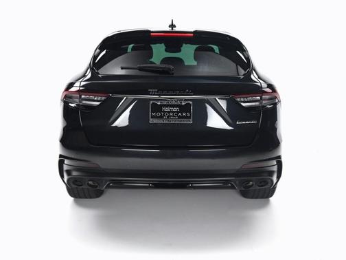 2022 Maserati Levante Modena