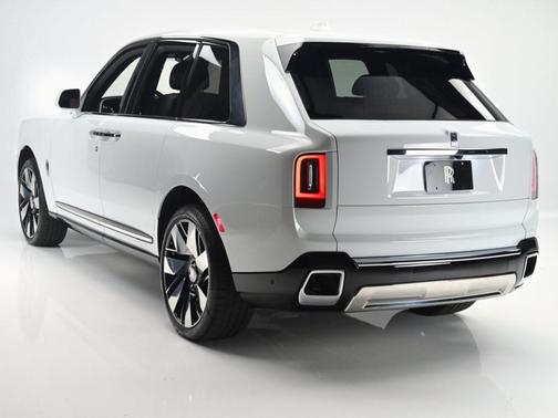 2025 Rolls-Royce Cullinan