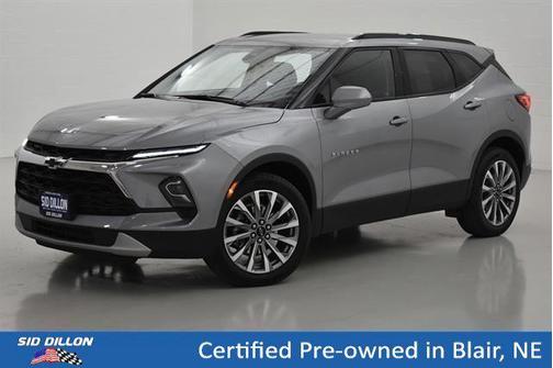 Sterling Gray Metallic 2023 Chevrolet Blazer 2LT