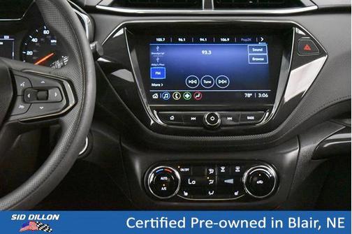 Summit White 2021 Chevrolet Trailblazer LT