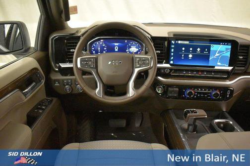 Summit White 2026 Chevrolet Silverado 1500 RST