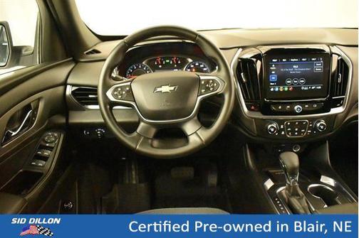 Summit White 2023 Chevrolet Traverse LT Cloth