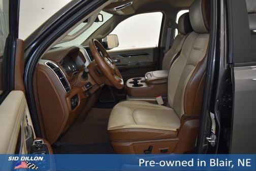 Granite Crystal Metallic Clearcoat 2022 RAM 2500 Laramie Crew Cab 4x4 6'4' Box