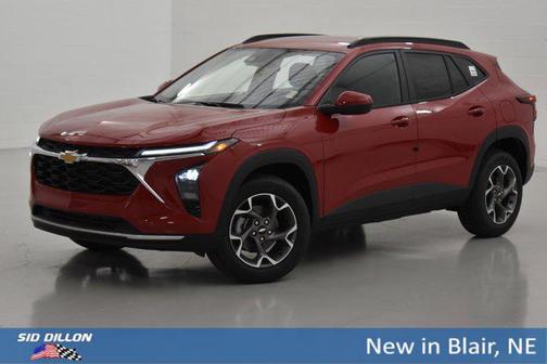 Apex Red 2026 Chevrolet Trax LT