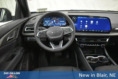 Lakeshore Blue Metallic 2026 Chevrolet Traverse LT