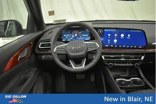 Sterling Gray Metallic 2026 Chevrolet Traverse AWD Z71