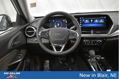 White Sands 2026 Chevrolet Trax FWD ACTIV