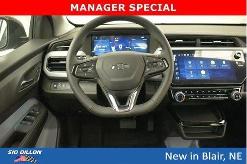Mosaic Black Metallic 2027 Chevrolet Bolt RS