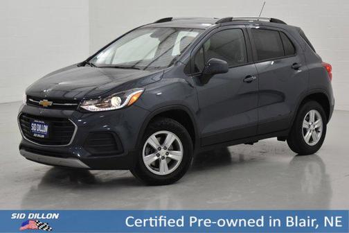 Shadow Gray Metallic 2022 Chevrolet Trax LT