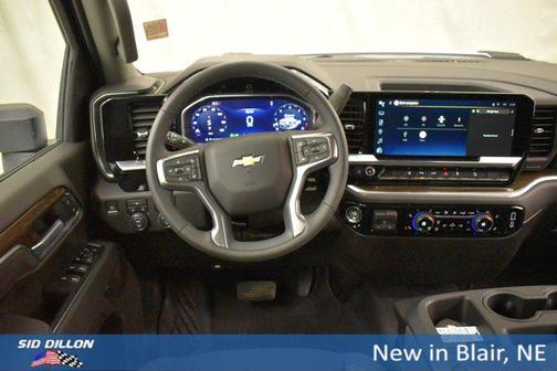 Summit White 2026 Chevrolet Silverado 2500 LT