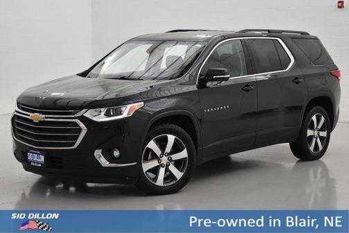 Mosaic Black Metallic 2019 Chevrolet Traverse LT Leather