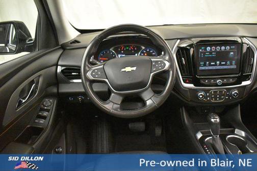 Mosaic Black Metallic 2019 Chevrolet Traverse LT Leather